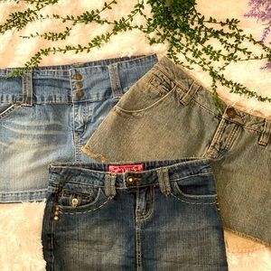 Denim mini skirt lot